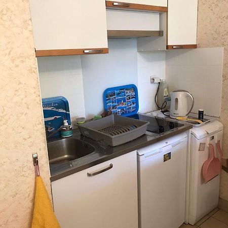 Appartement Port Frejus Avec Loggia Et Acces Plages A Pieds المظهر الخارجي الصورة